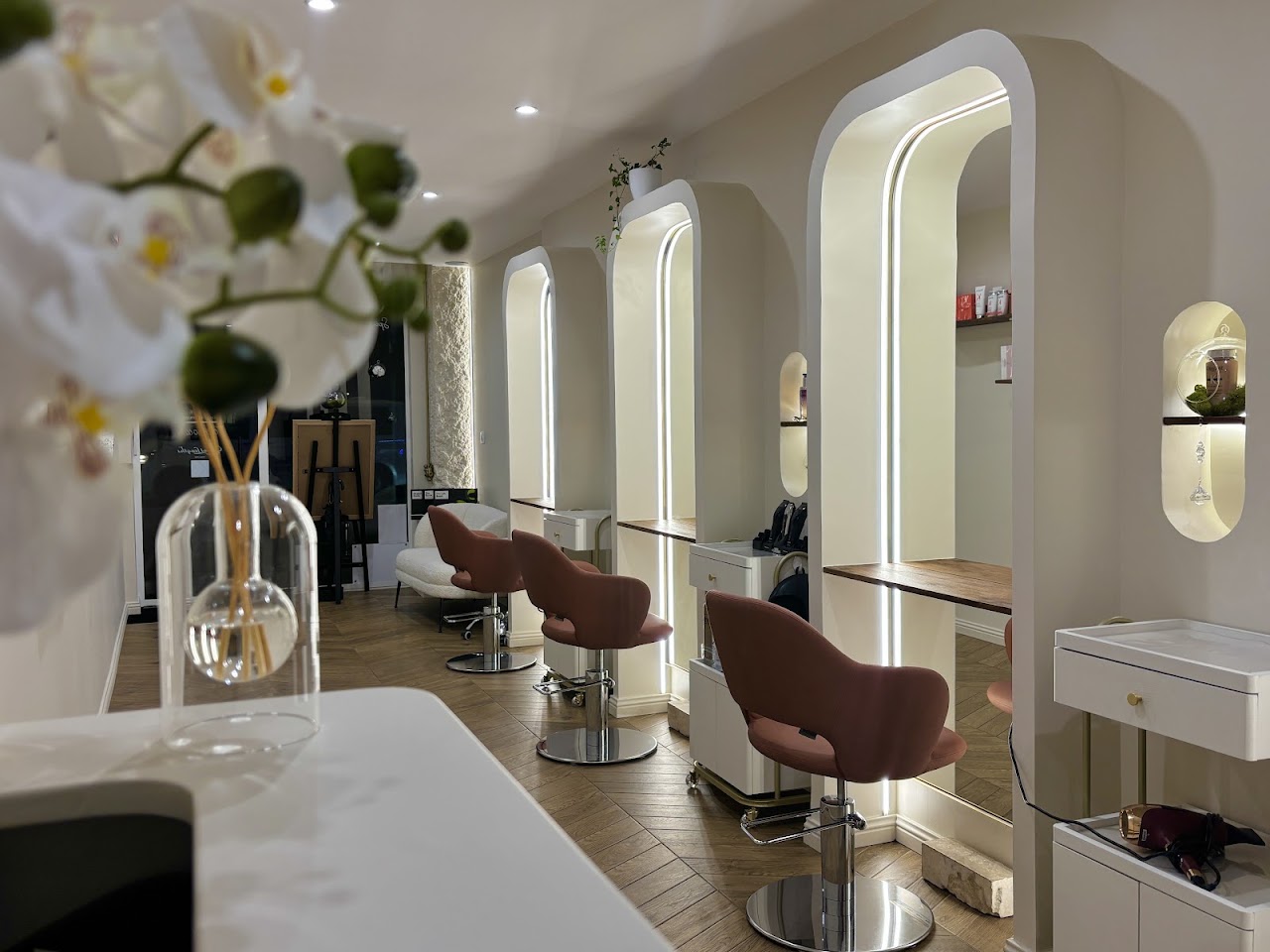 Intérieur du Salon MK, salon de coiffure au 30 Rue Servient Lyon 3e